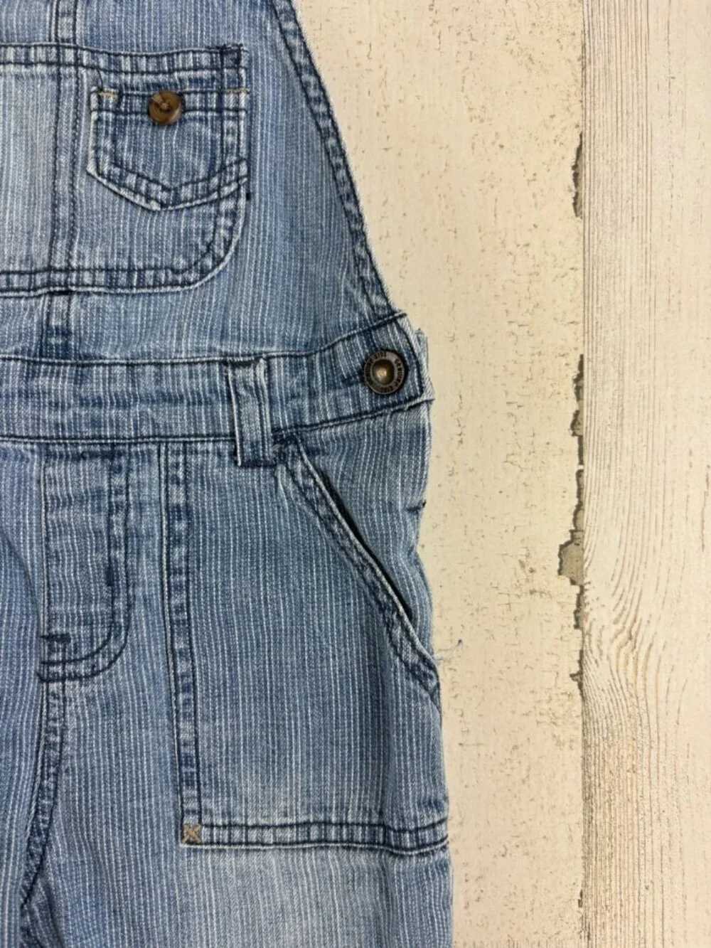 OshKosh B'gosh Sz 2T Vestbak Denim Railroad Stripe Overalls